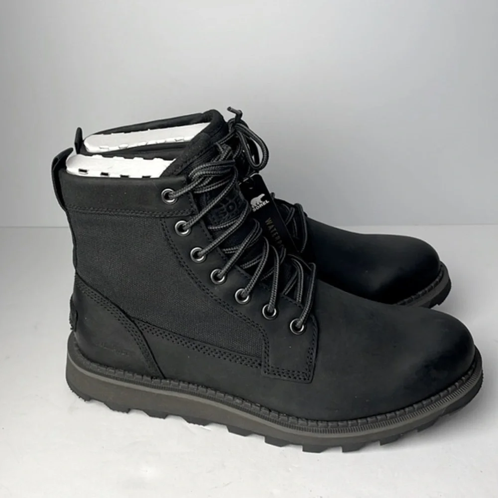 NEW Sorel Madson 2 Field Black Chukka Ankle Boots